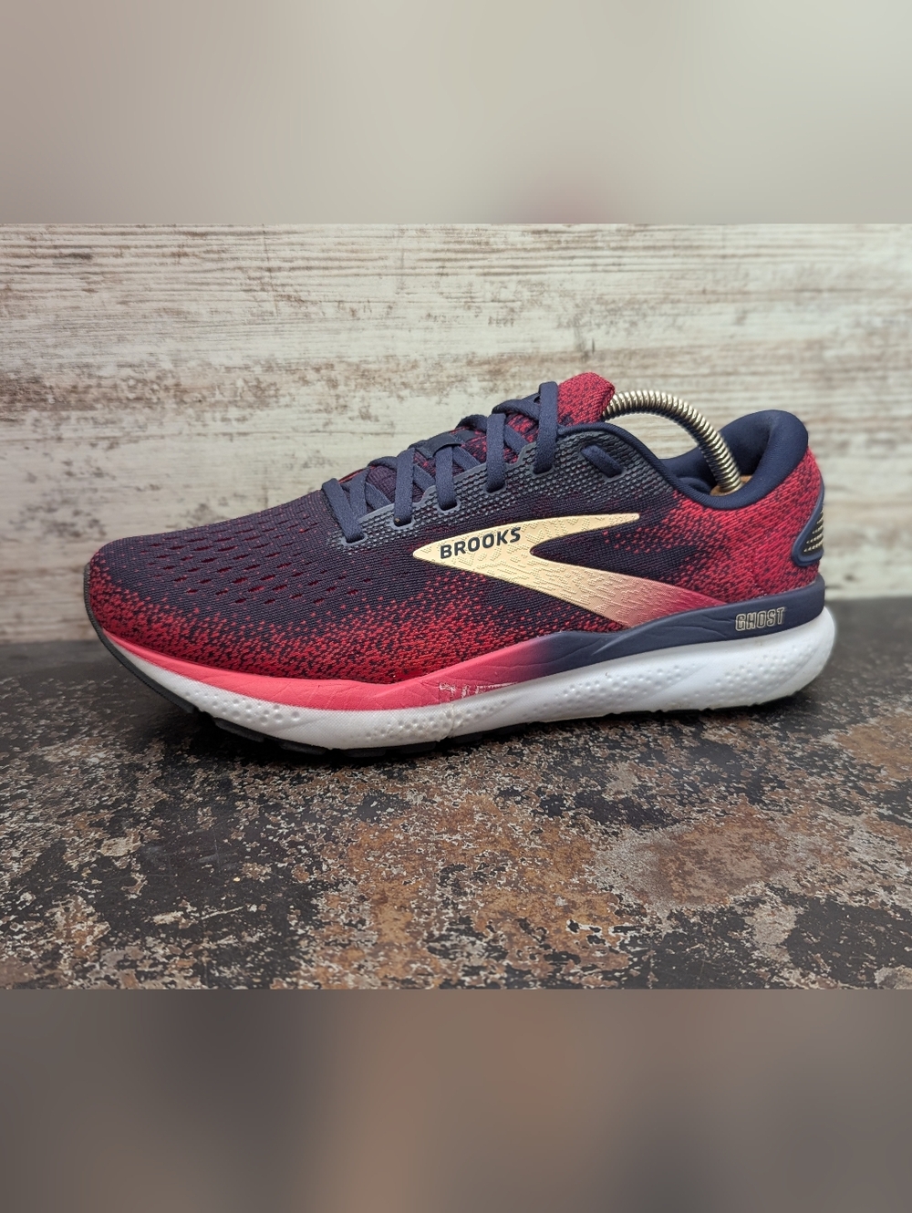 Womens Brooks Ghost 16 Running Shoes Sz 9.5 Used 1204071B422